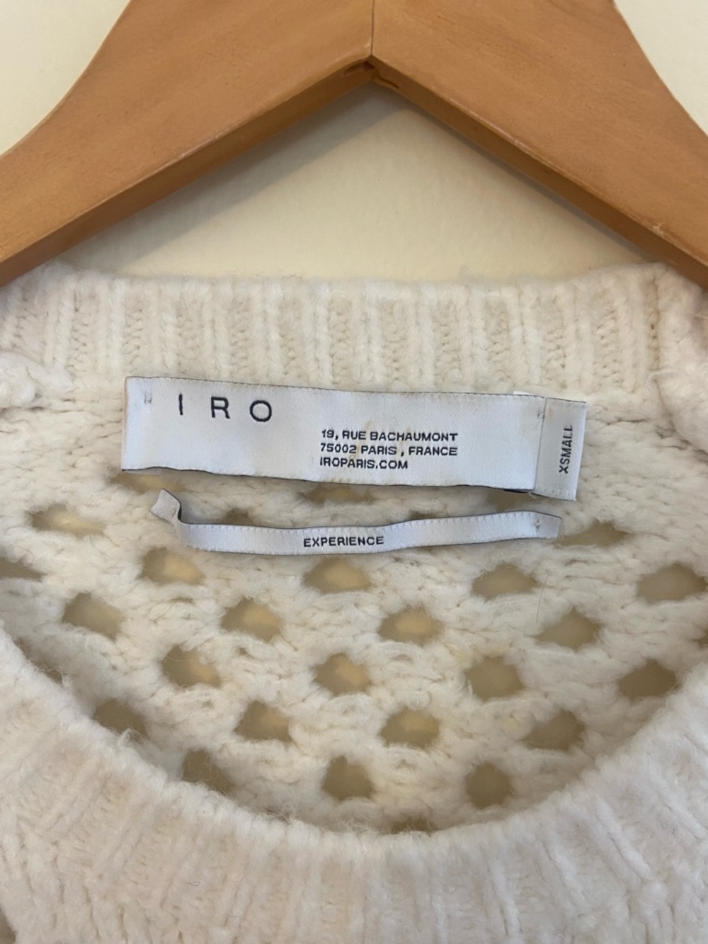 IRO Cream Open-Knit Crewneck Sweater with Blue 'EXPERIENCE' Graphic XS - Picture 4 of 10